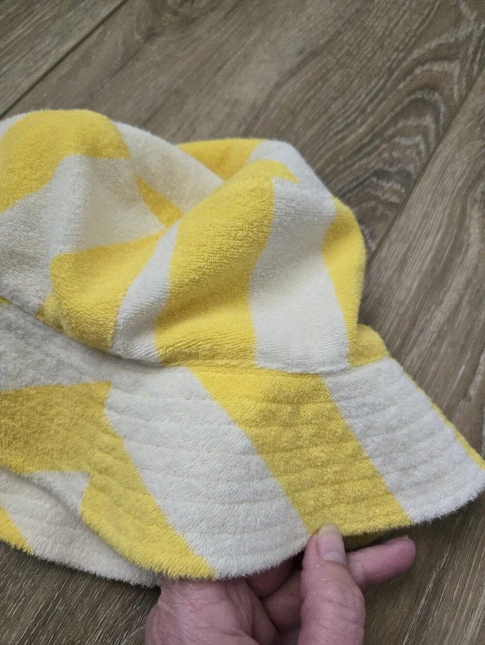 Trovata Terry Bucket Hat, O/S
